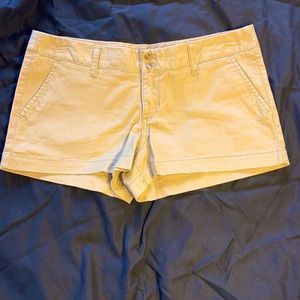 Mossimo stretchy shorts